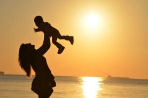 15 Eye-Opening Single Mother Statistics for 2024