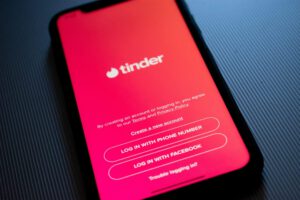 25 Terrific Tinder Statistics to Find Your Perfect Match
