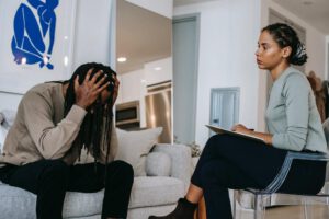 Histrionic Personality Disorder vs. Narcissism